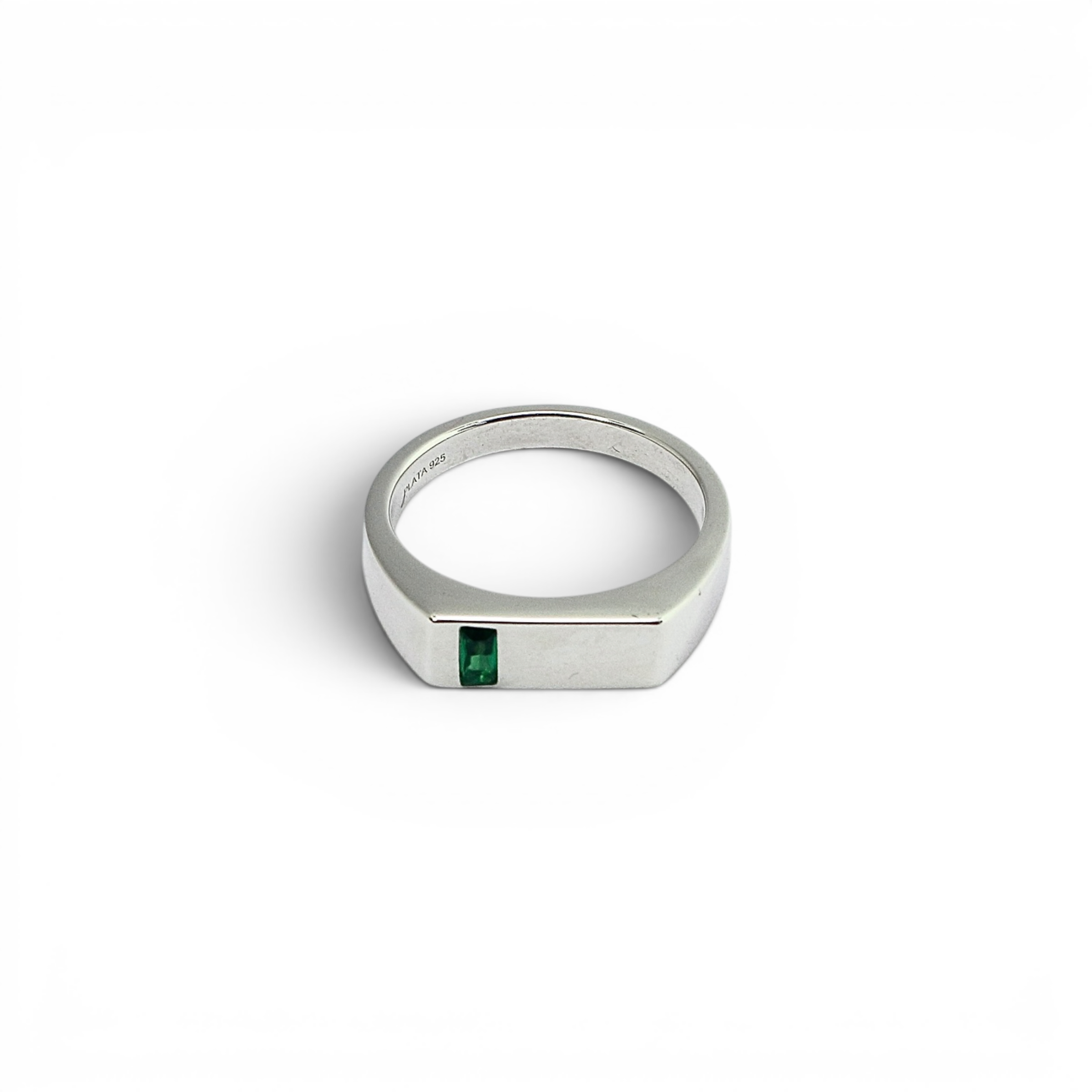 The Silver Emerald Ring